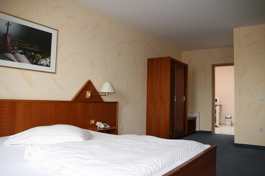Atrium Hotel Crimmitschau Habitación foto