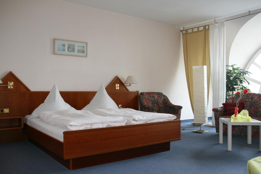 Atrium Hotel Crimmitschau Habitación foto