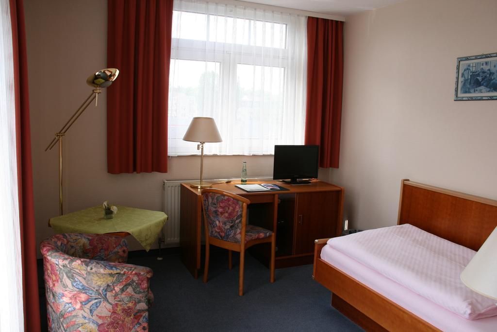 Atrium Hotel Crimmitschau Habitación foto